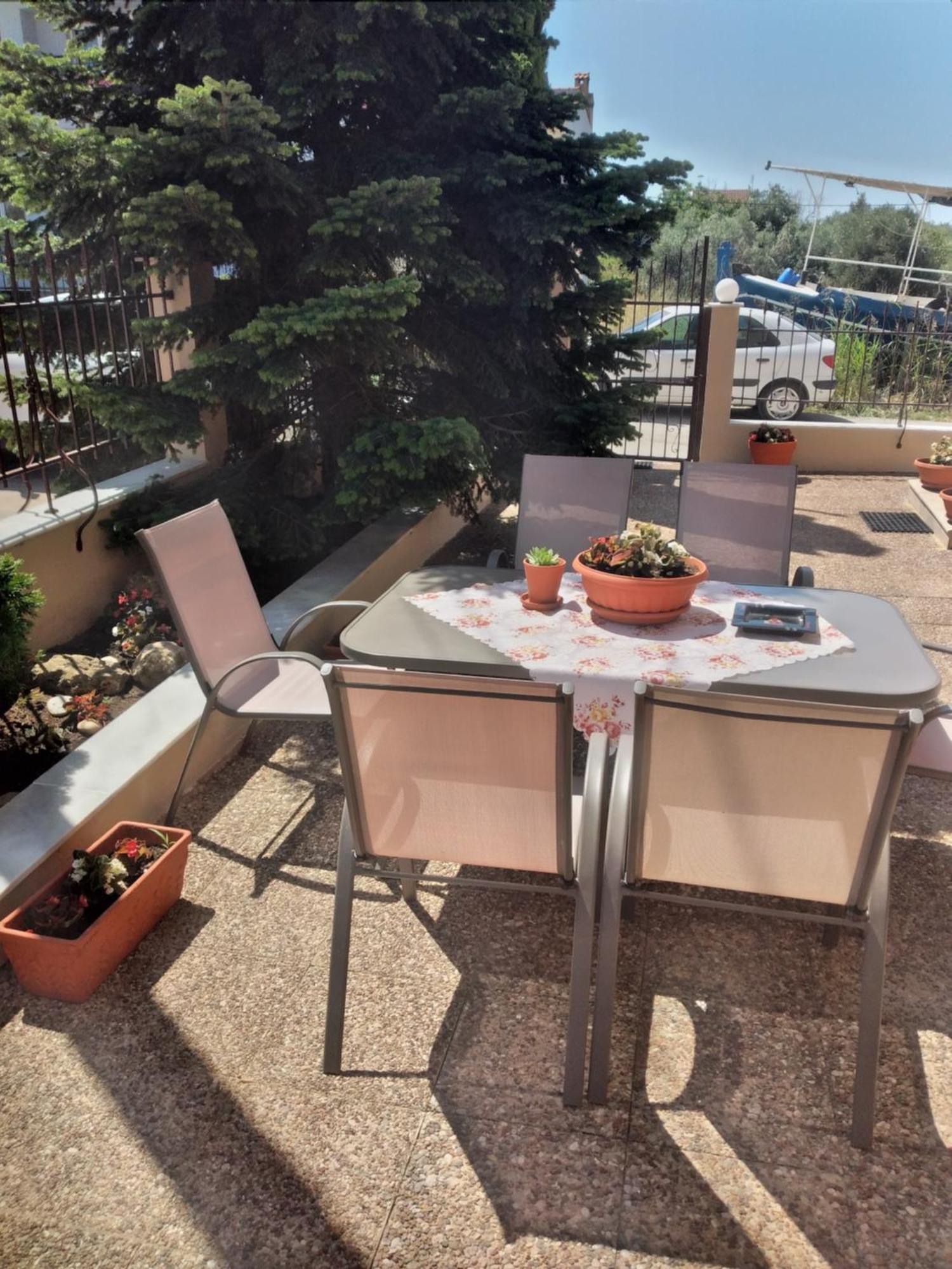 Ariadne Apartments Неа-Міханіона Екстер'єр фото
