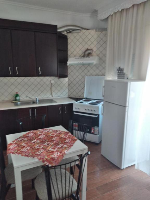 Ariadne Apartments Неа-Міханіона Екстер'єр фото